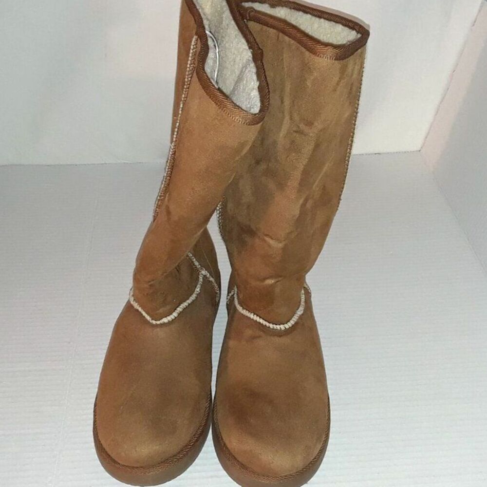 Airwalk Women's Boots Size 12 Brown Furry Shearling Midcalf